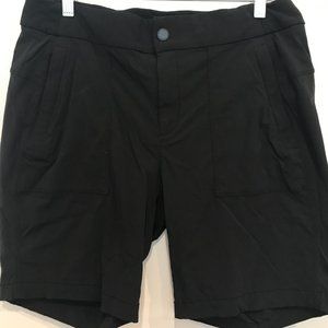Athleta // Trekkie Bermuda Shorts